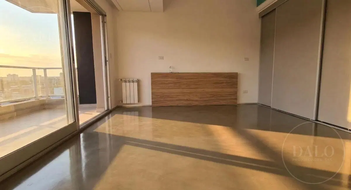 Departamento duplex en venta 3 ambientes en Florida 2
