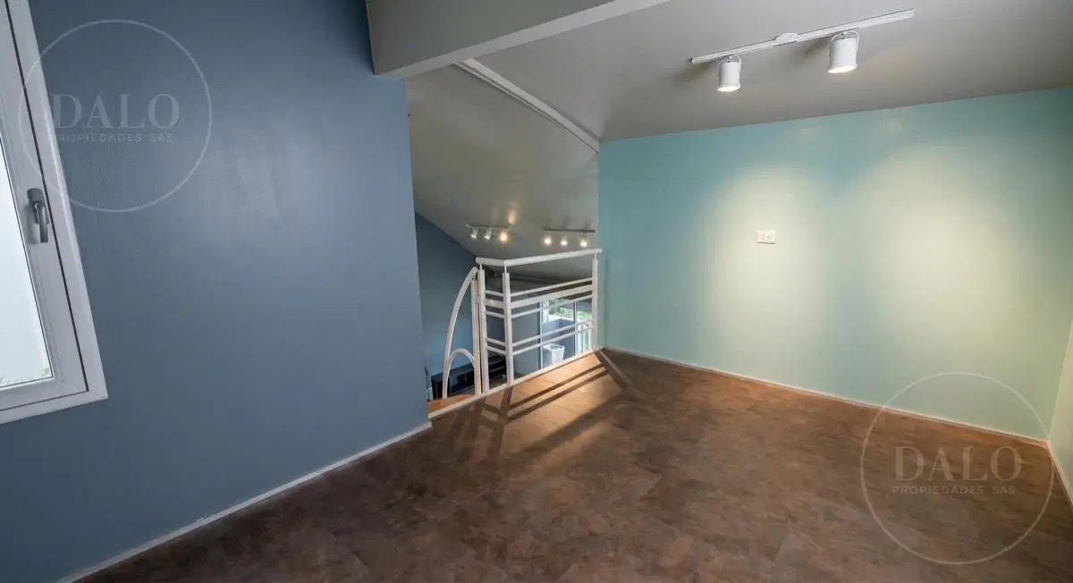 Departamento duplex en venta 3 ambientes en Florida 4