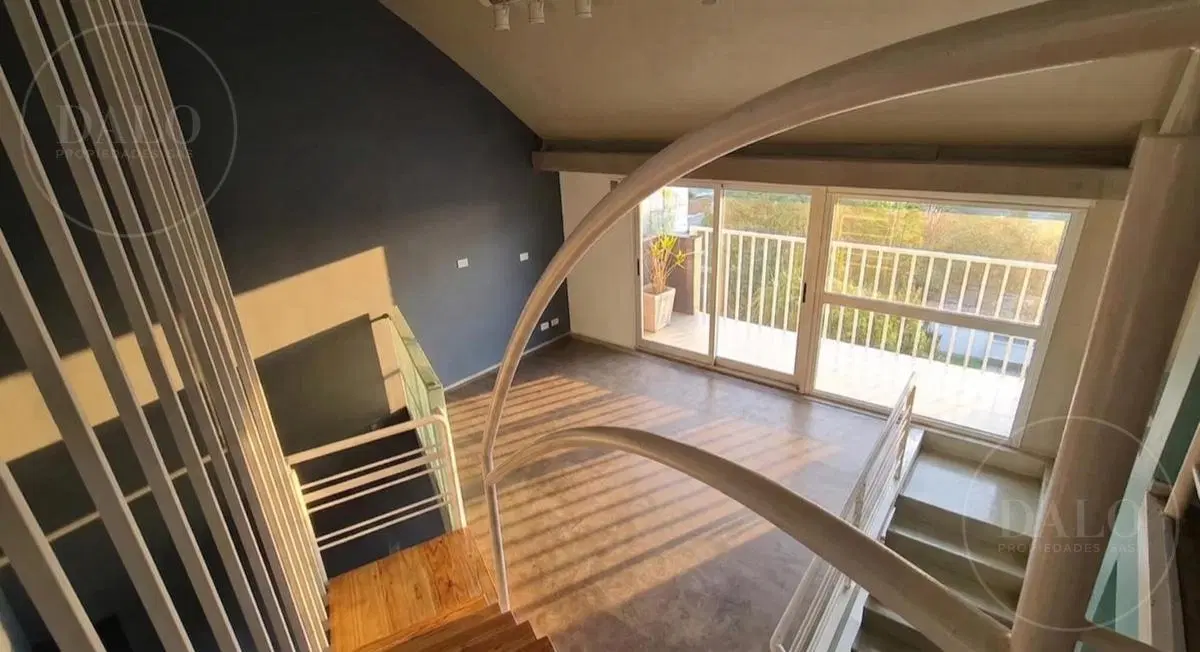 Departamento duplex en venta 3 ambientes en Florida 3