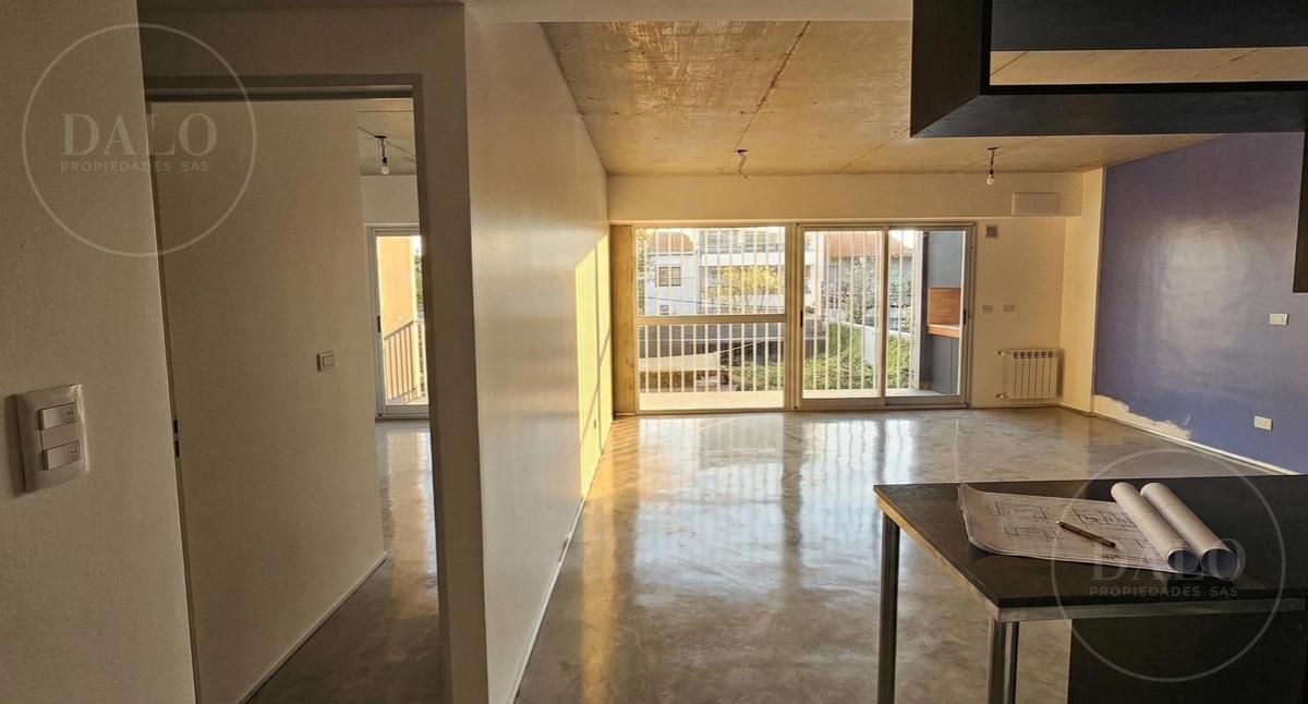 Foto de VENTA DPTO 2 AMB (COCHERA, PARRILLA). FLORIDA, imagen 2