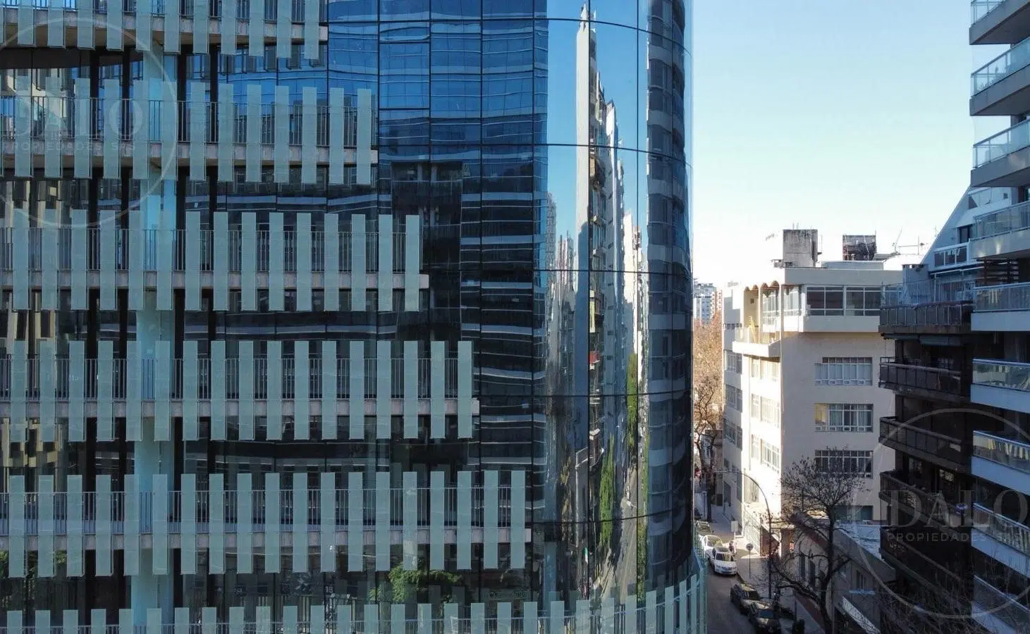OFICINA EN VENTA 104 M2 EN BARRANCAS DE BELGRANO, CABA 2