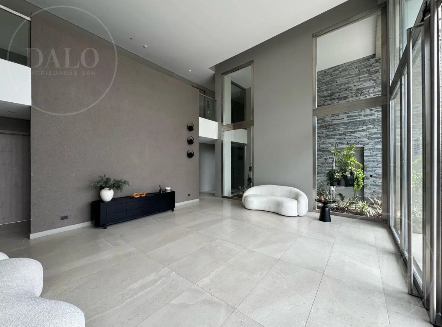 Departamento 3 Ambientes en Venta, Planta baja con Jardin y Pileta propia en Yoo5, Nordelta 3