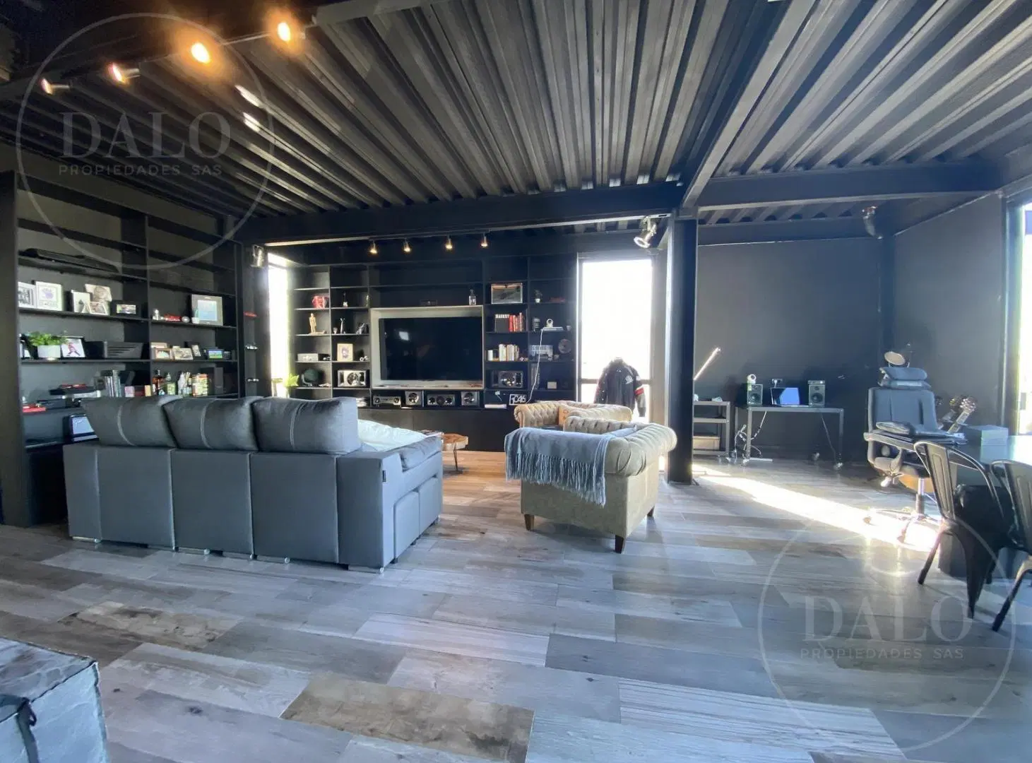 Casa en El Canal 4