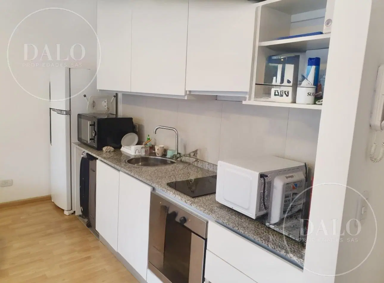 Hermoso Departamento en 1 Piso en Venta 2 Ambientes en Palermo Hollywood 3