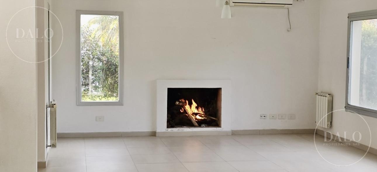 Foto de Casa en Venta 5 Ambientes en Barrio nautico Santa Catalina, imagen 5