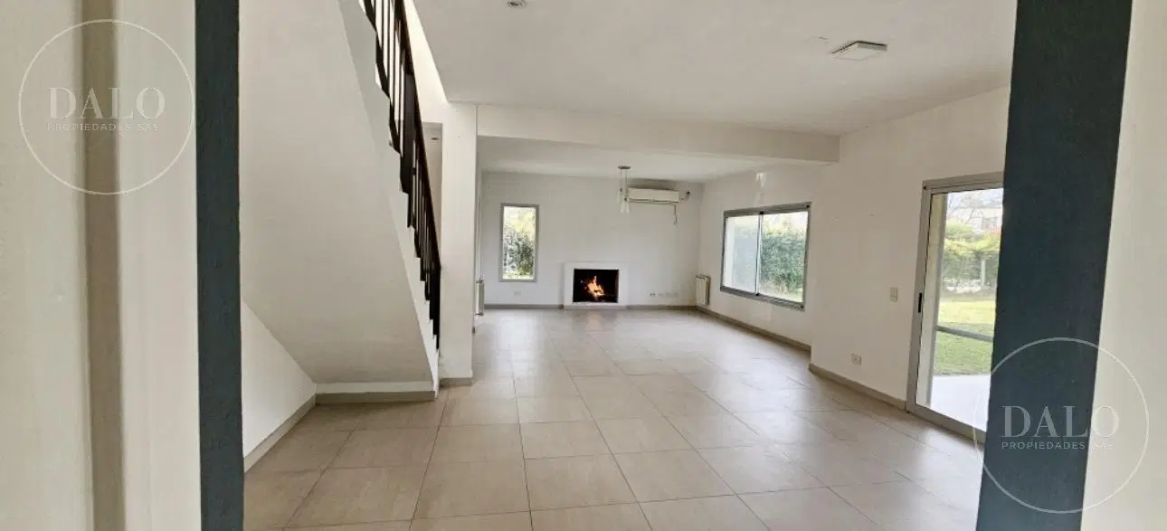 Casa en Venta 5 Ambientes en Barrio nautico Santa Catalina 8