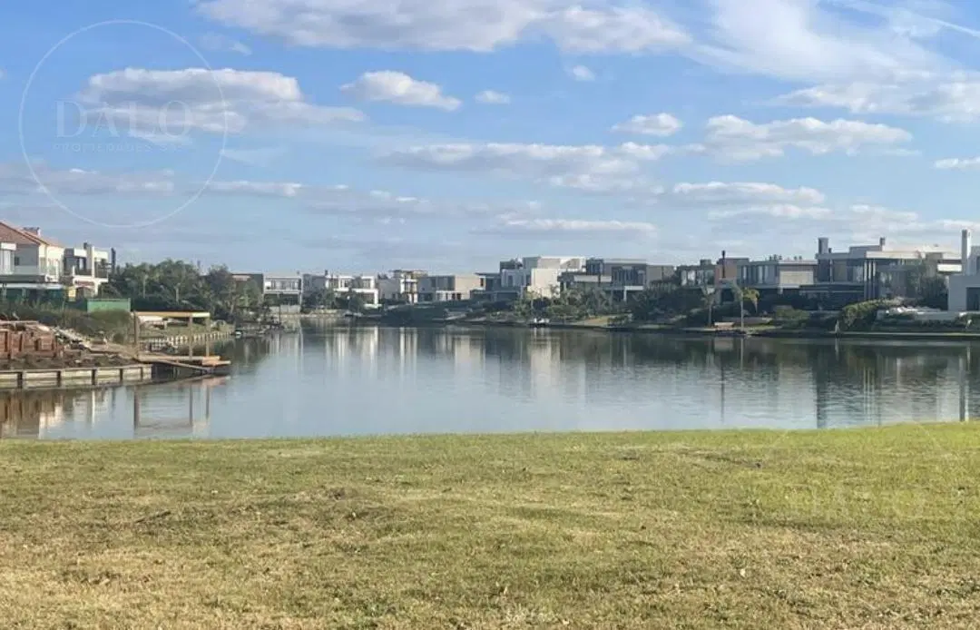 Casa en Virazon a estrenar al  lago Central de Nordelta  Domotica 4