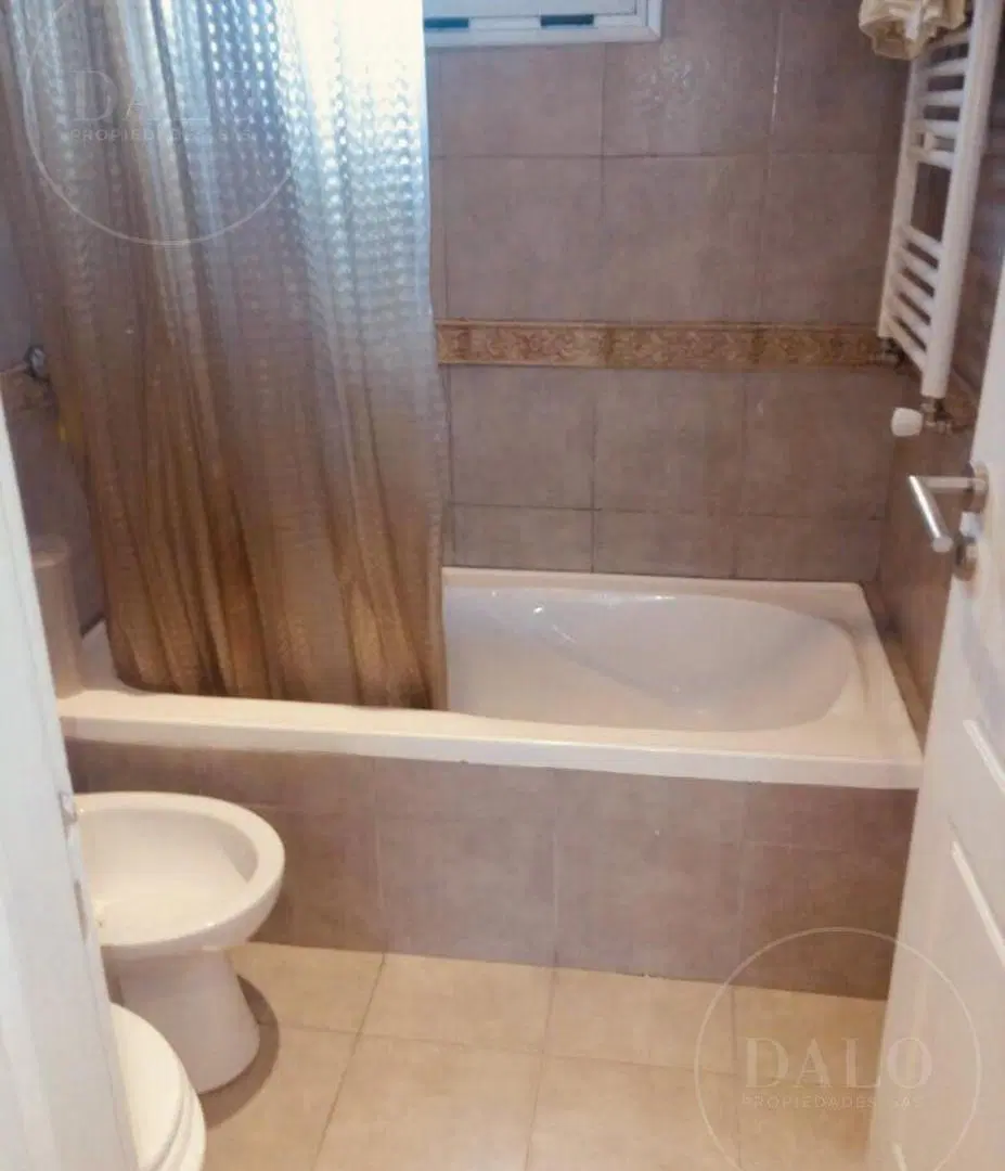 APTA CREDITO Casa en VENTA Y/O ALQUILER en Quilmes 5