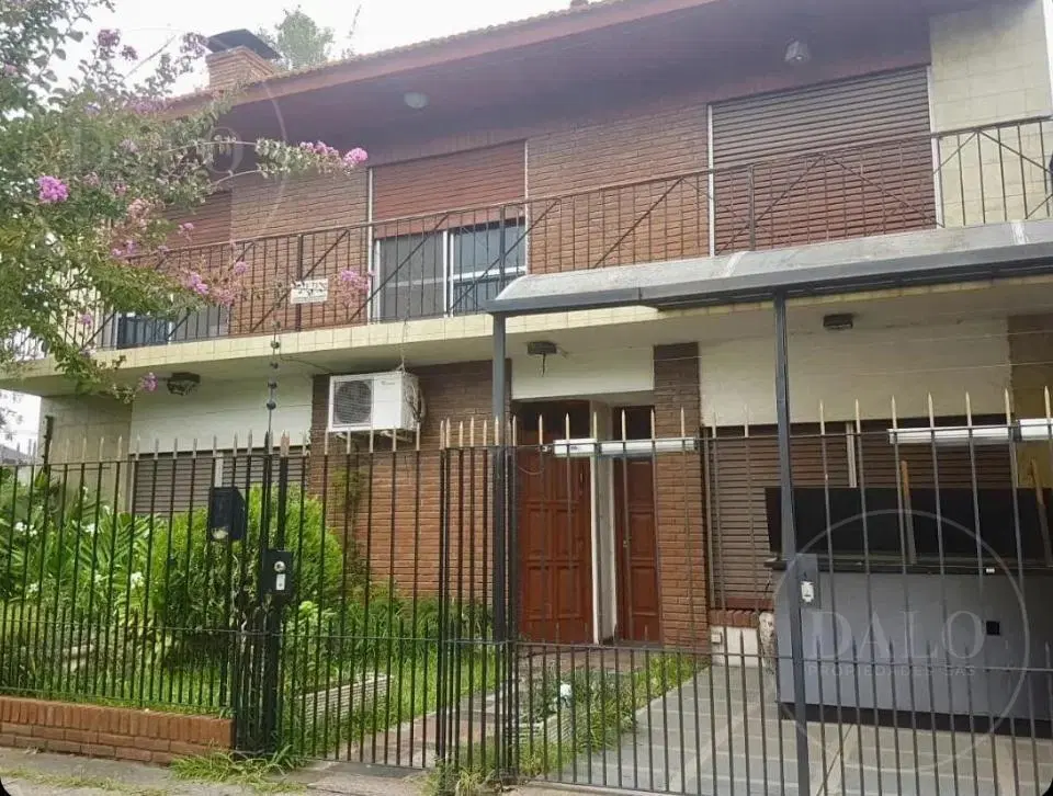OPORTUNIDAD CASA EN VENTA APTO CREDITO (próxima a escriturar) 2