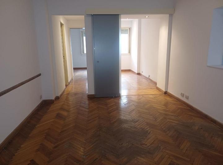 3 AMB EDIFICIO RACIONALISTA PROXIMO A CANCILLERIA 5
