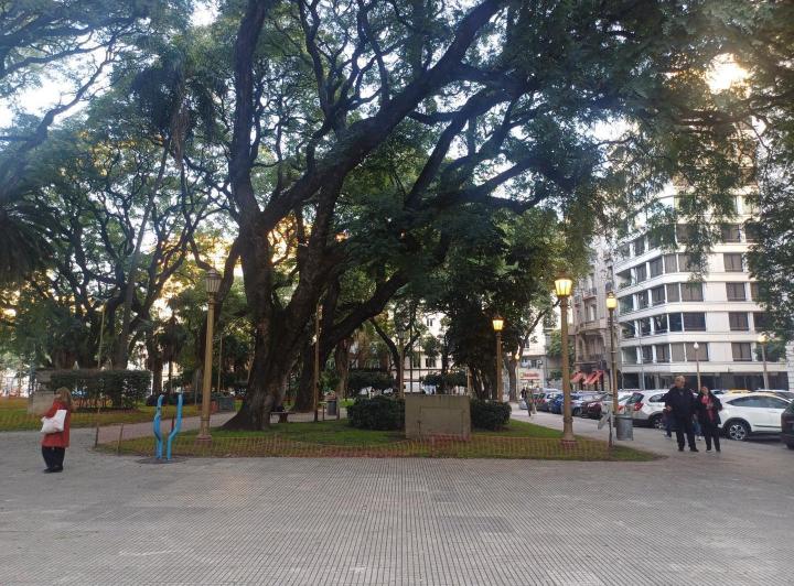 3 AMB EDIFICIO RACIONALISTA PROXIMO A CANCILLERIA 2