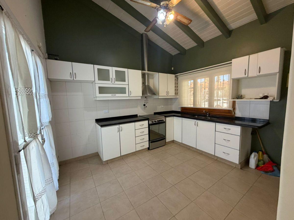 Foto de CL/INMOBILIARIA VENDE CASA EN EL CORAZON DE DORREGO, imagen 1