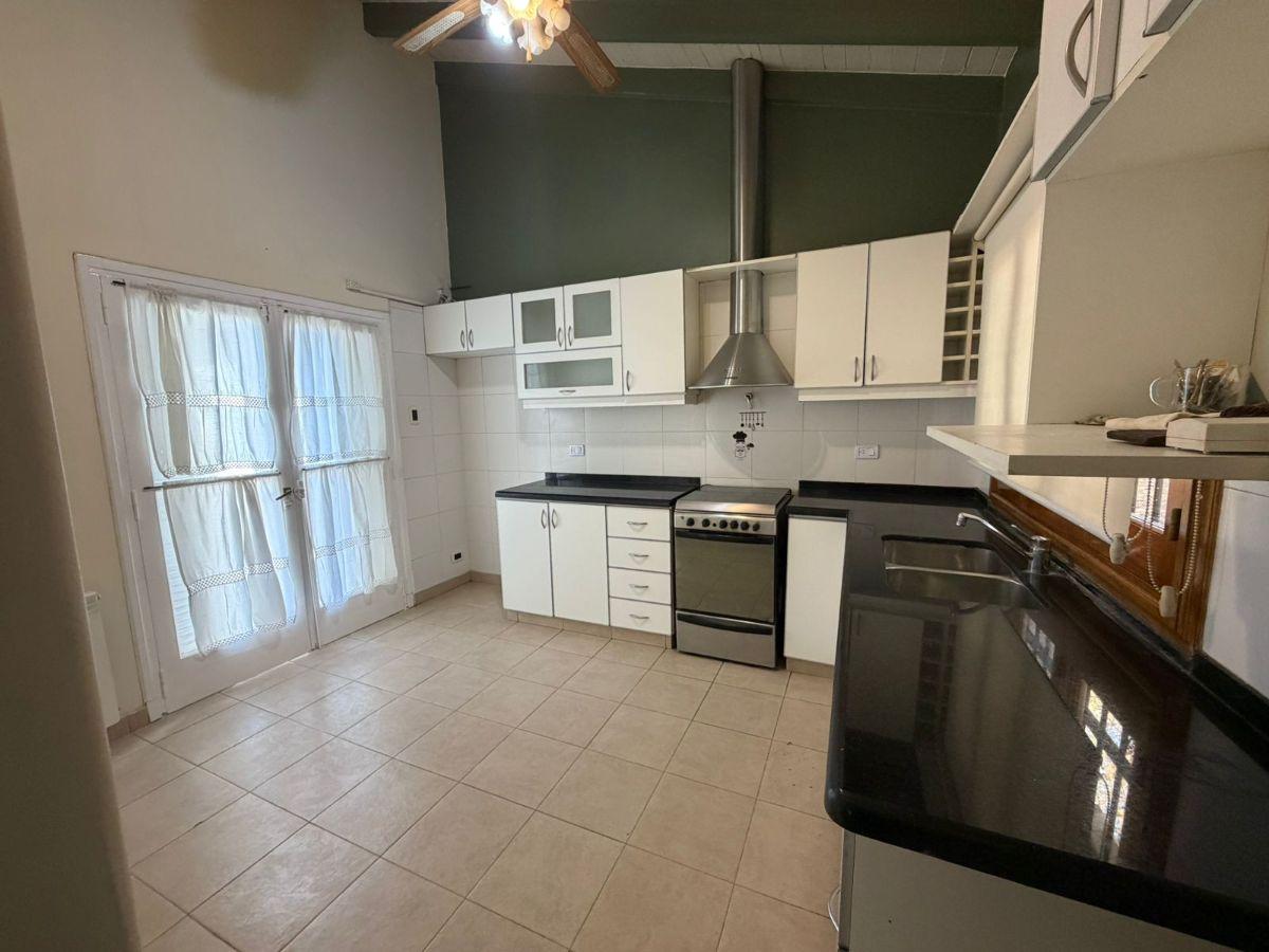 Foto de CL/INMOBILIARIA VENDE CASA EN EL CORAZON DE DORREGO, imagen 5