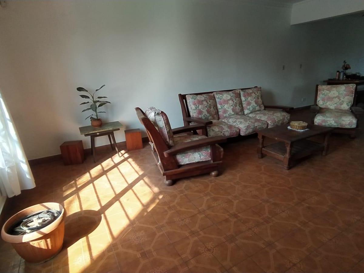 Venta Casa 4 Amb Bosque Alegre (Zona Jara y Juan B Justo) 5