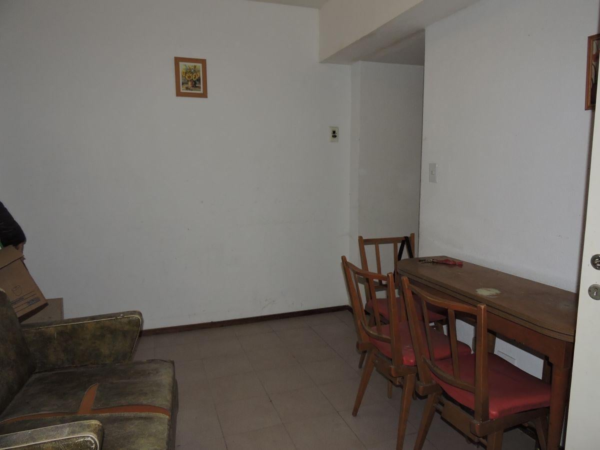 Foto de Venta Deparamento 2 amb con balcon al frente - Plaza colon, imagen 4