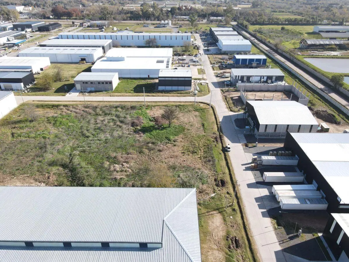 Lote Parque industrial 2. Moreno. Doble circulación 3