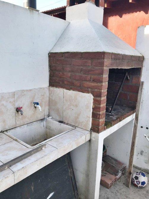 Chalet 1/2 Lote Propio - Impecable 61 E/ 4 y 5 5