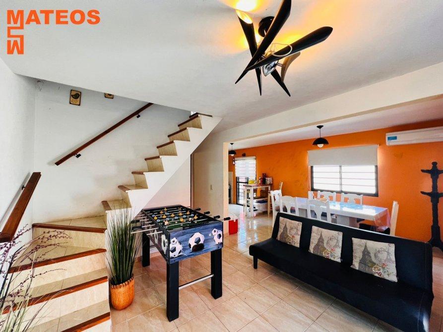 Venta Amplio Triplex en Mar del Tuyú 81 E/ 8 y 9 5
