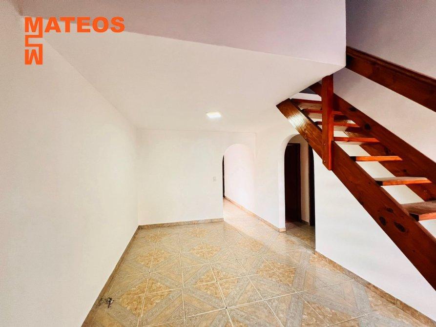 Chalet Semi - Independiente 4