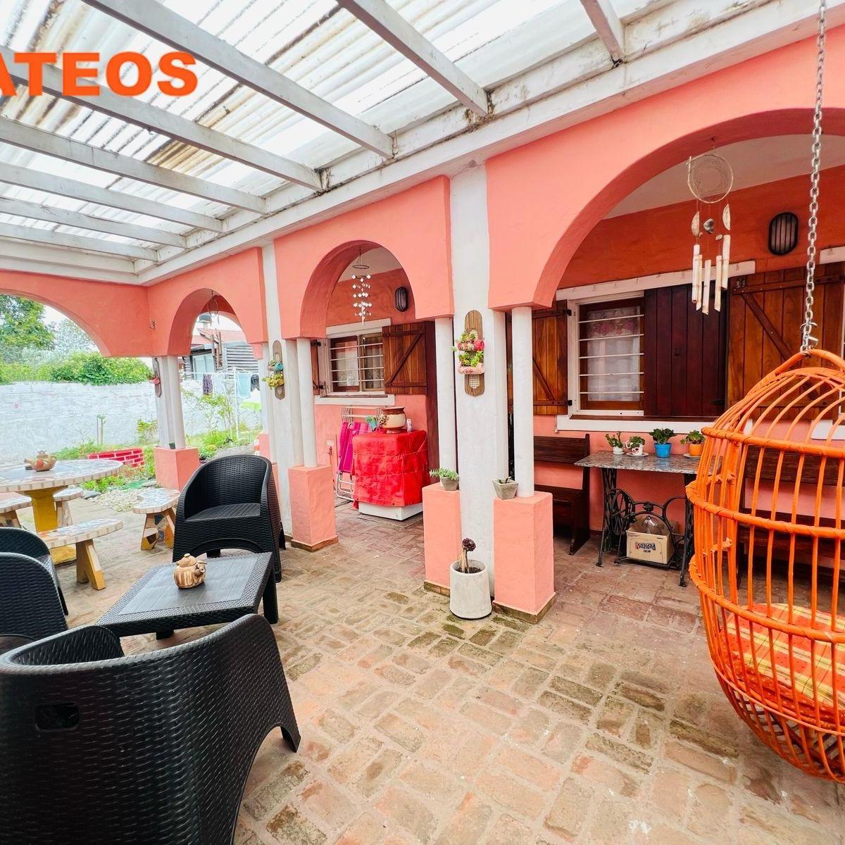 Venta Casa Independiente a 300 m del Mar - 73 N°326 2