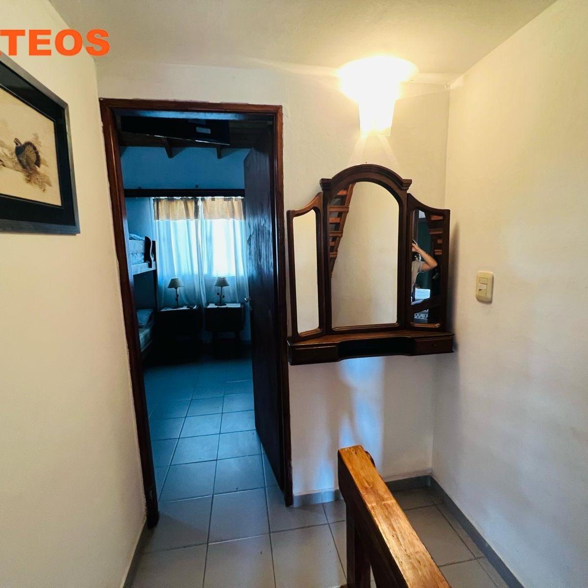 Triplex Al Frente en Mar del Tuyu 83 N°588 Uf: 2 5