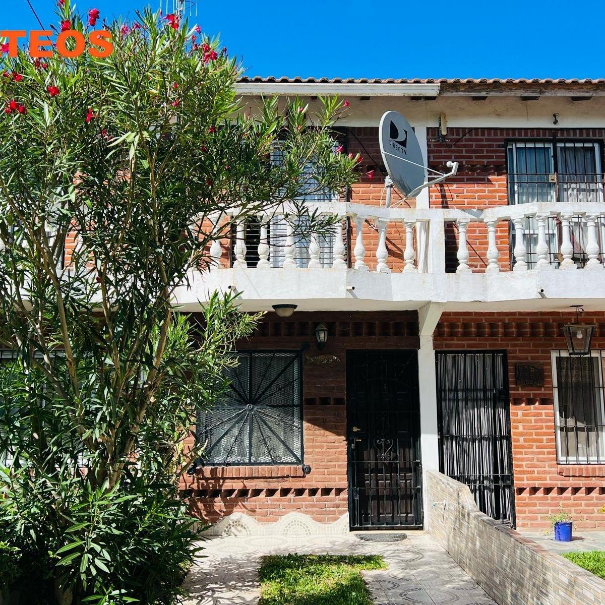 Triplex Al Frente en Mar del Tuyu 83 N°588 Uf: 2 1