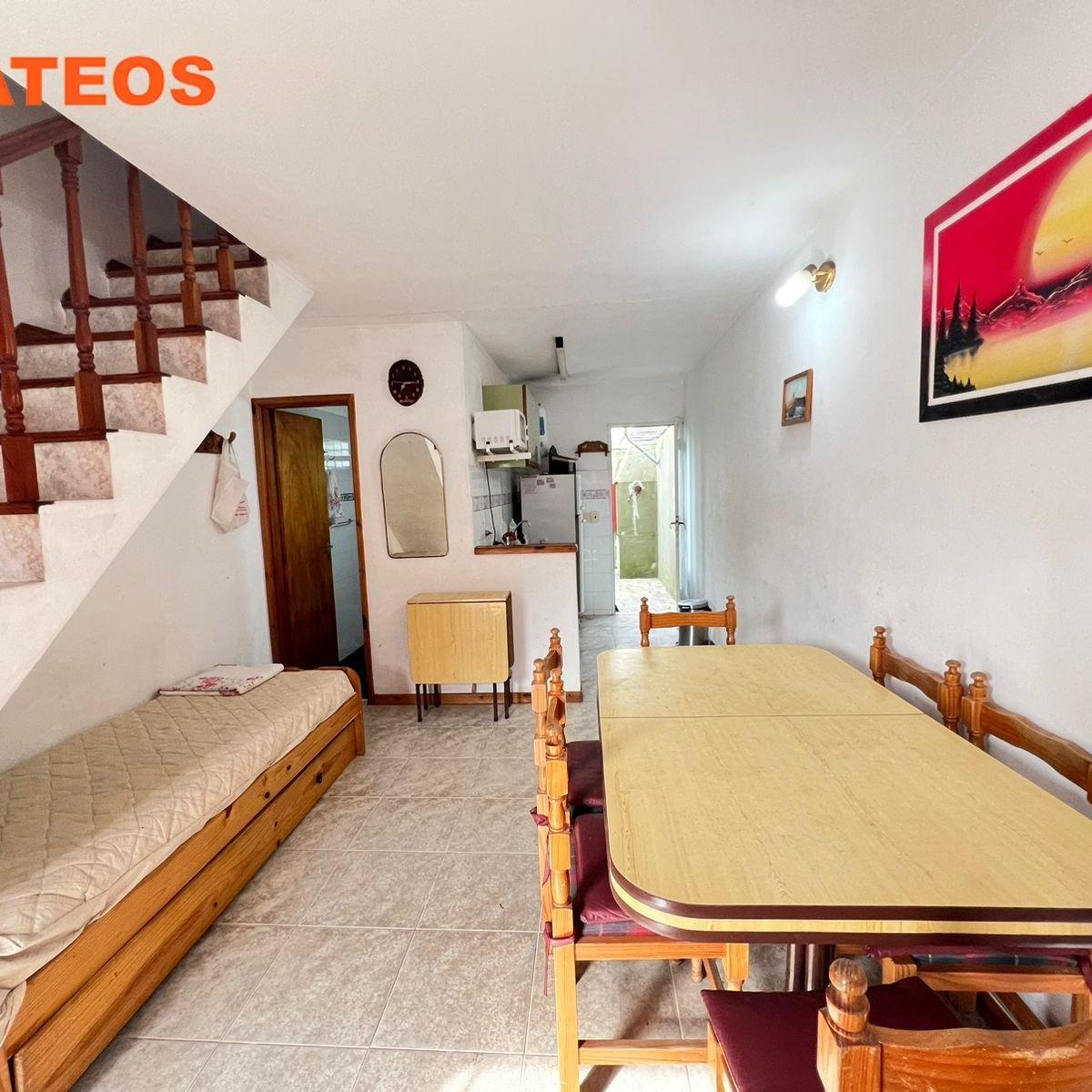 VENTA DUPLEX A METROS DEL MAR EN ZONA CENTRO MAR DEL TUYU 76 N° 34 UF: 5