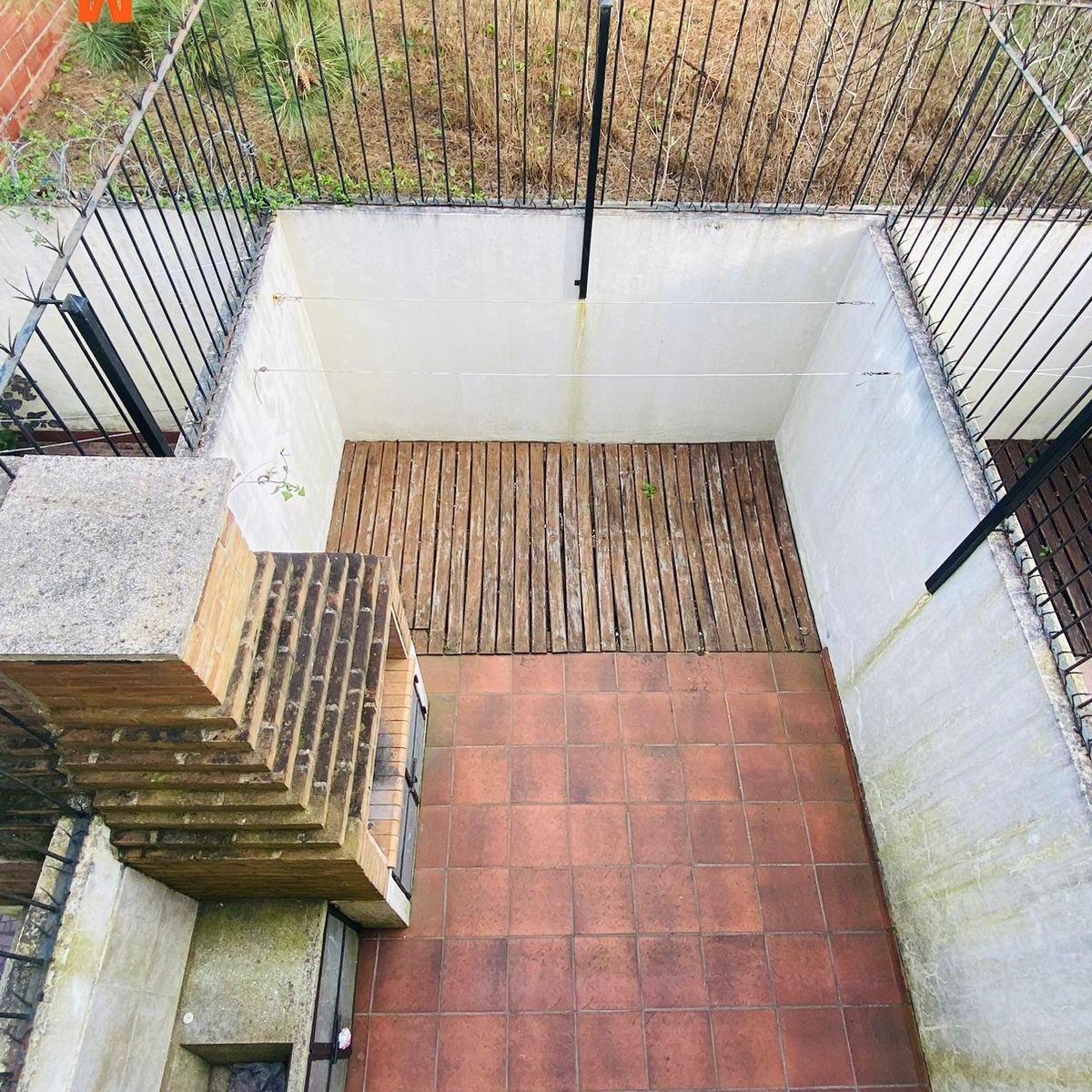 Venta Triplex a 200 m del Mar en Mar del Tuyu 87 E/ 2 y 3 4