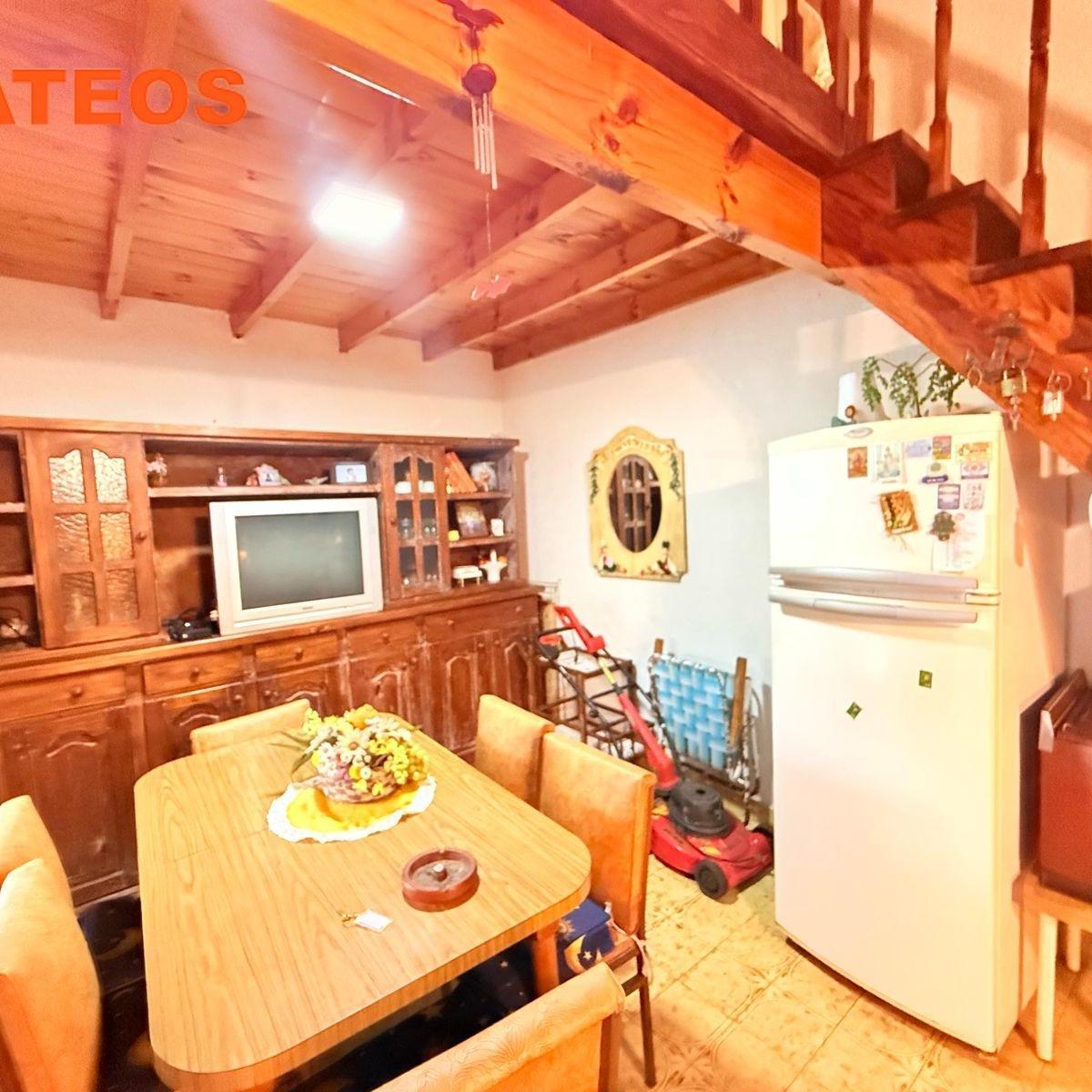 CASA SEMI INDEPENDIENTE A 100 METROS DE AVENIDA 58 EN MAR DEL TUYU 59 N° 442