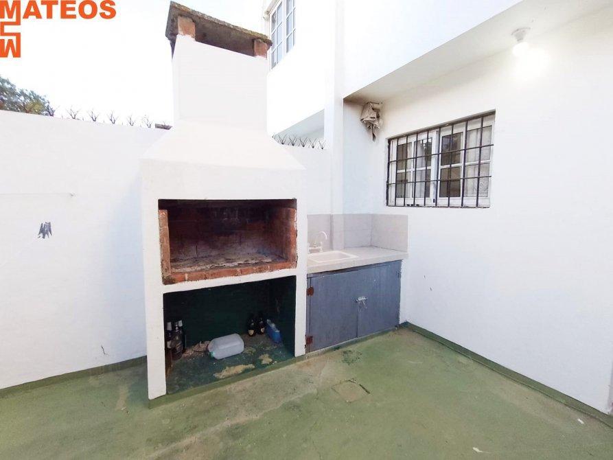 Triplex Sobre Costanera Frente Al Mar 3