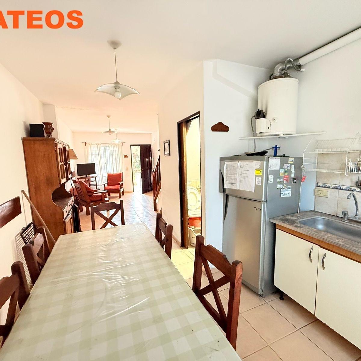 VENTA TRIPLEX AL FRENTE EN MAR DEL TUYÚ
