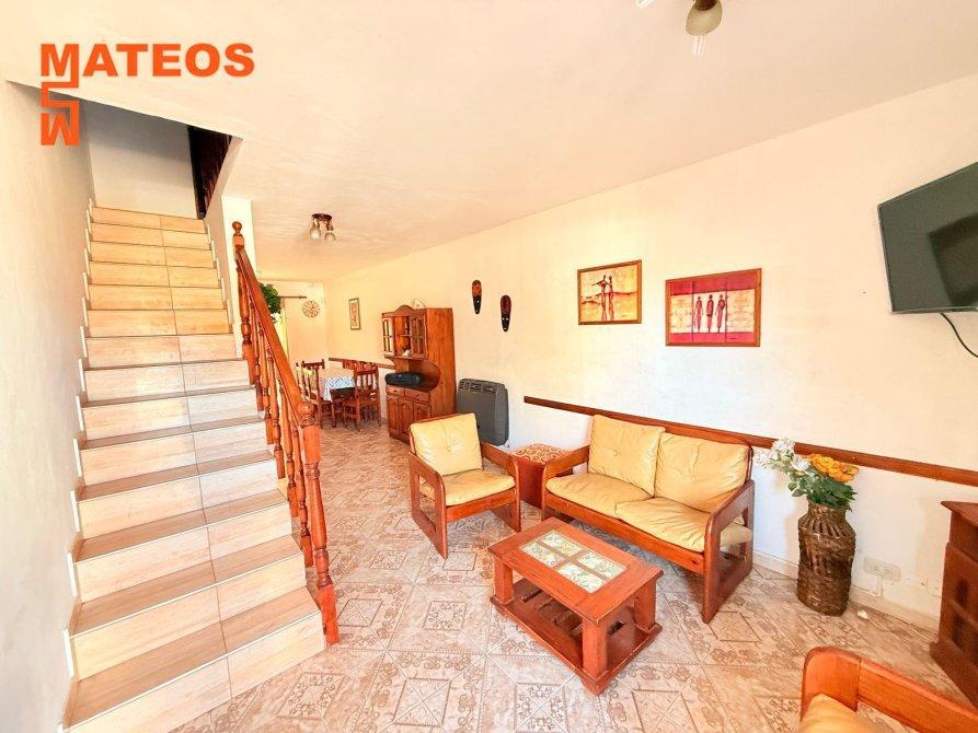 Venta Triplex Al Frente de 4 Ambientes a 170 m del Mar 2