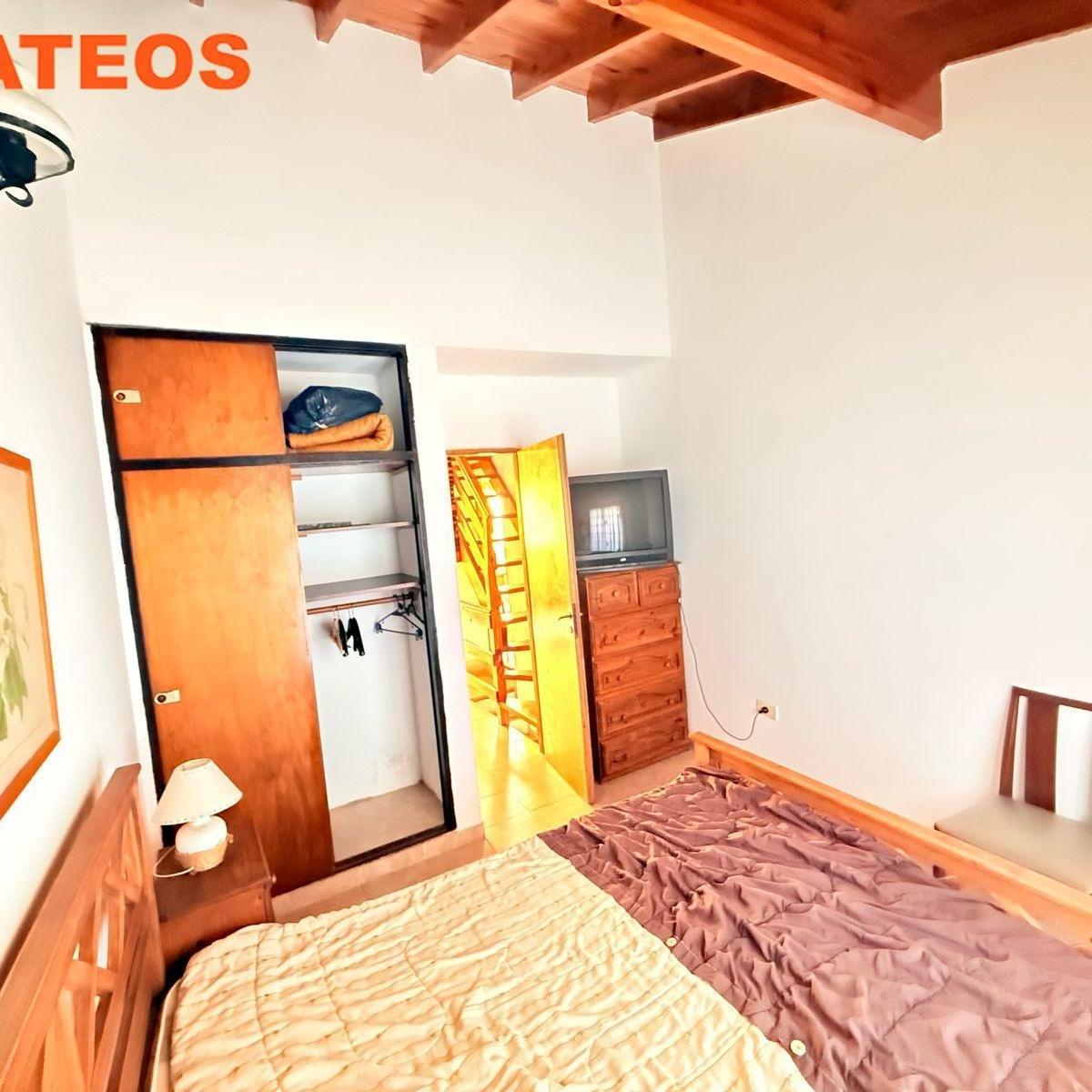 VENTA TRIPLEX AL FRENTE CON VISTA AL MAR EN MAR DEL TUYÚ