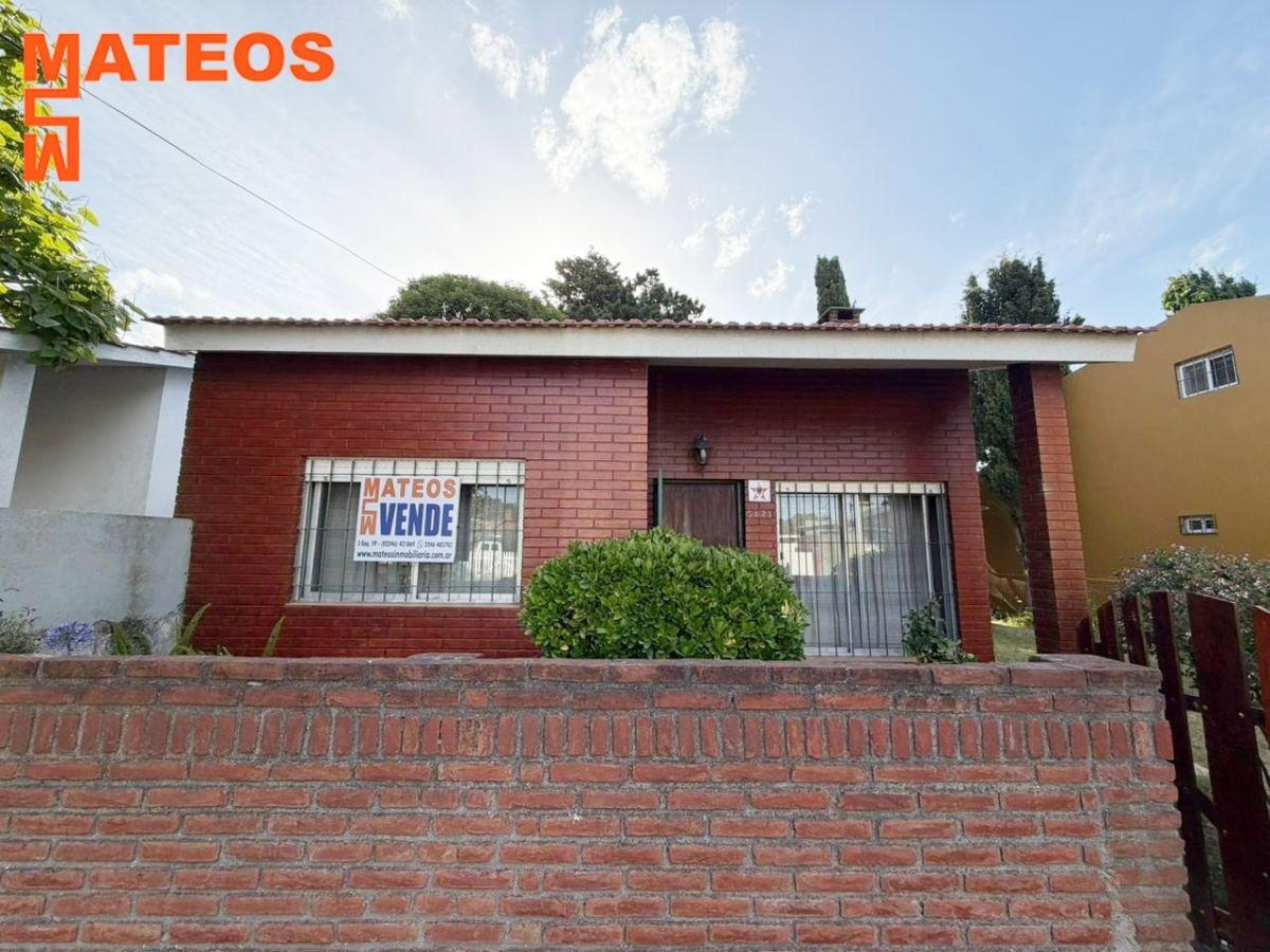VENTA VENTA CASA INDEPENDIENTE EN MAR DEL TUYU 5 E/ 54 Y 55