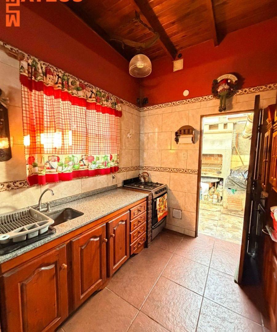 Foto de VENTA EN BLOCK MAR DEL TUYÚ DÚPLEX AL FRENTE + AMPLIO CHALET CON JARDÍN, imagen 4