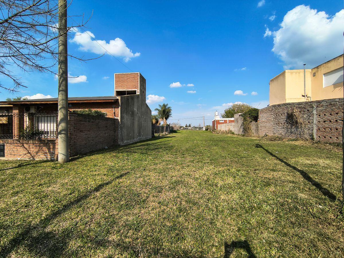 Foto de Terreno de 397 m² en venta en Acequias del Aire. Gas natural., imagen 4