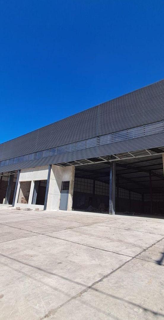 ALQUILER GALPON A ESTRENAR!! Zona Mercado de Abasto, pegado a Circunvalación.