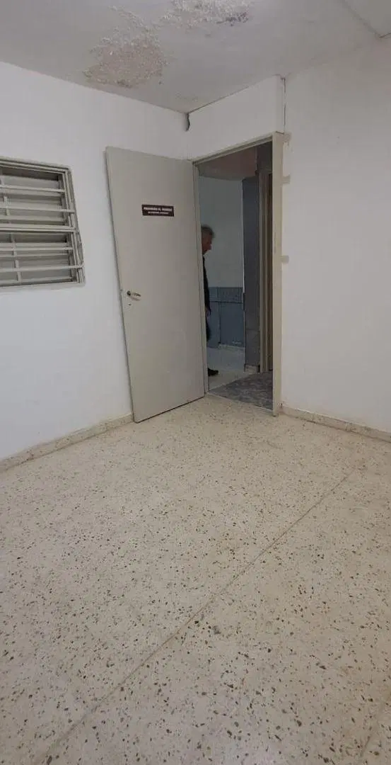 Excelente Local en Alquiler Zona Sur. Av. O´higgins 2800 2