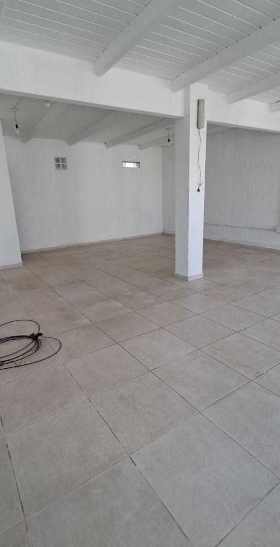 Foto de Alquiler local comercial sobre calle Tronador 2300, imagen 3