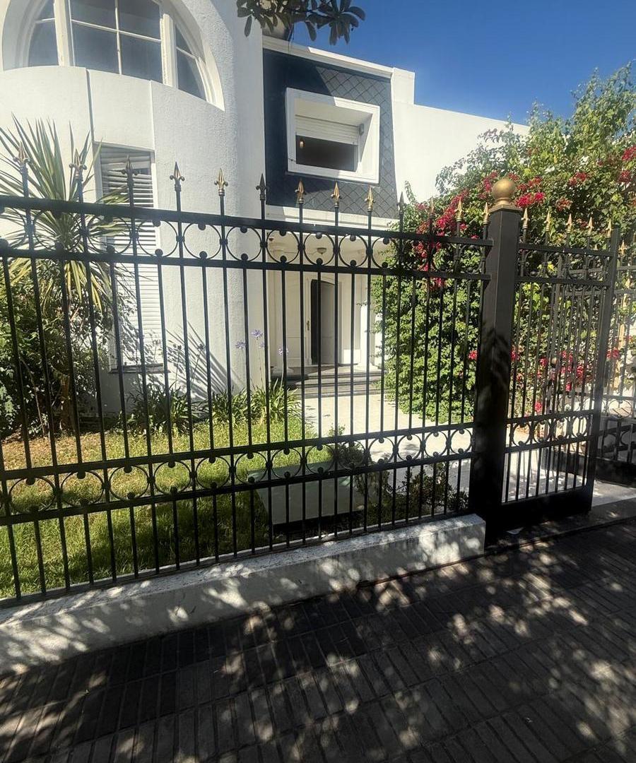 Casa APTA CREDITO 330 M2