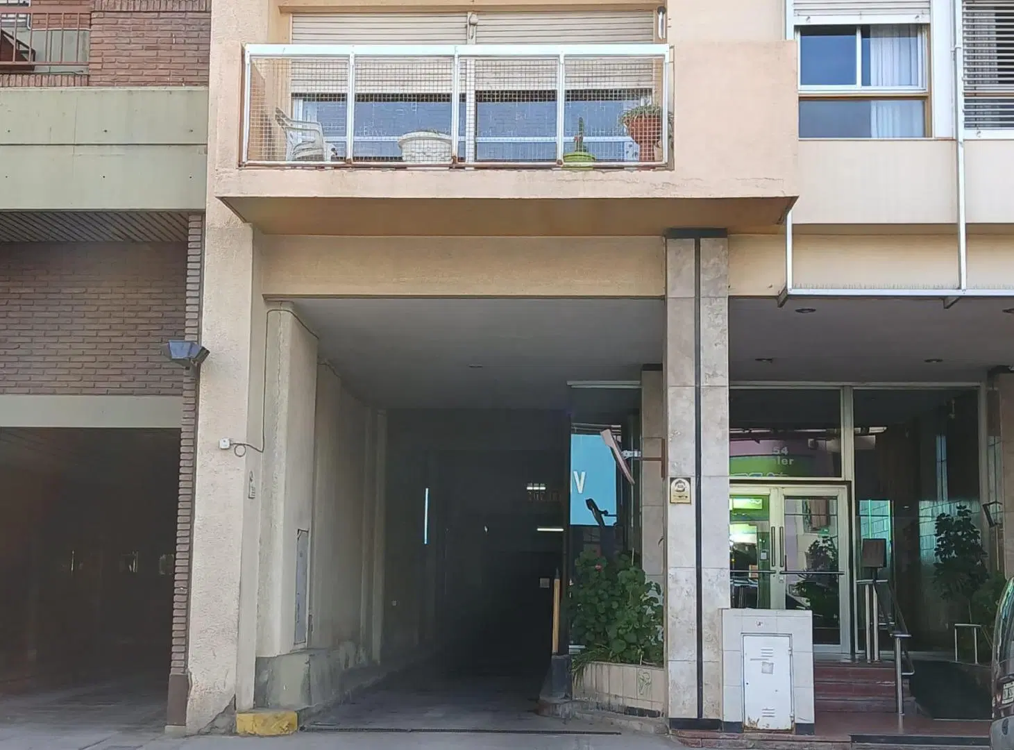Cochera centrica 2