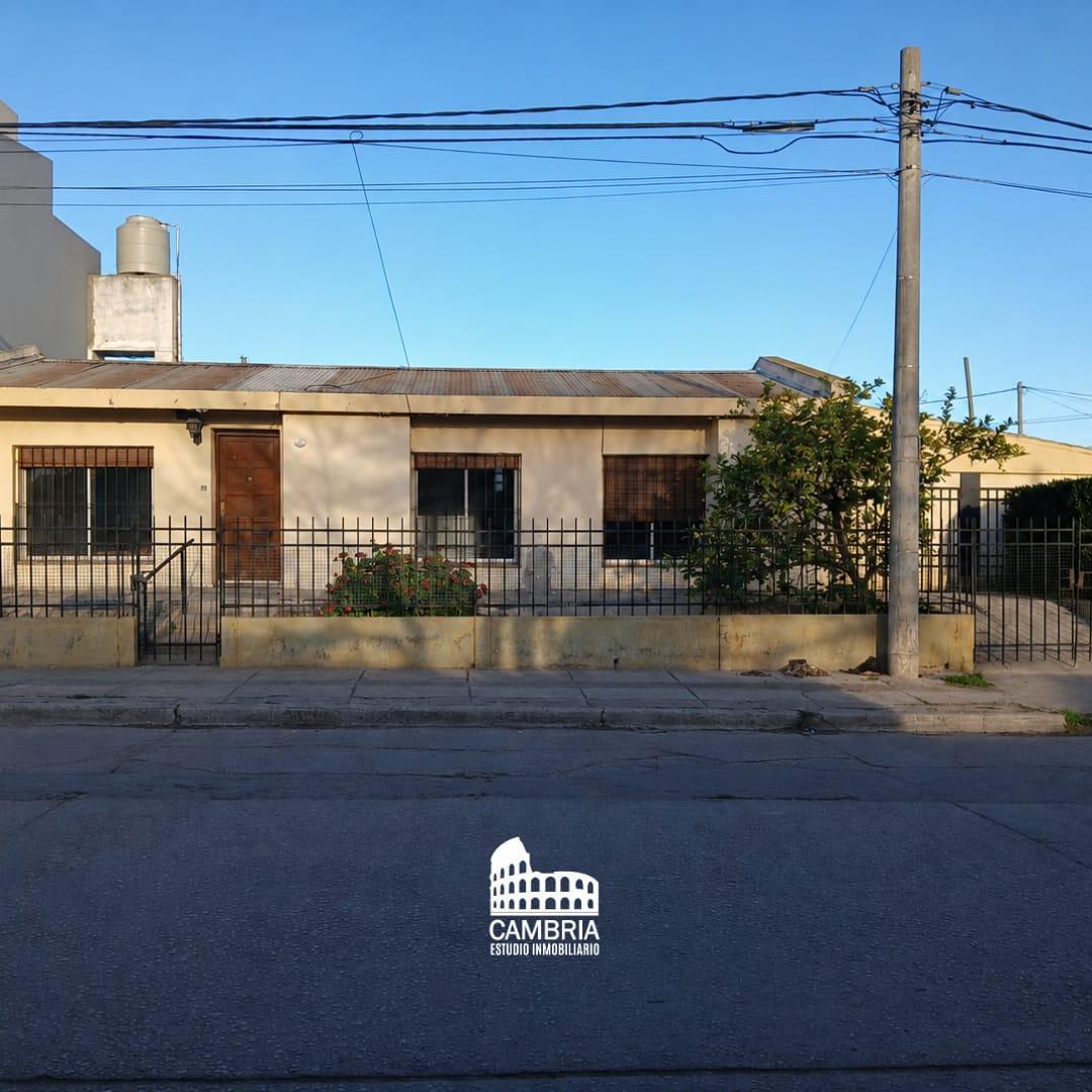 Foto de Vendemos Casa apta credito en zona comercial, imagen 2