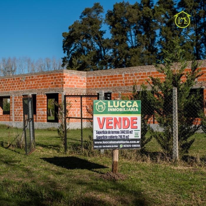 3.442 m² con 210 m² de Mejoras en Barrio San Francisco (San Andrés de Giles) 1