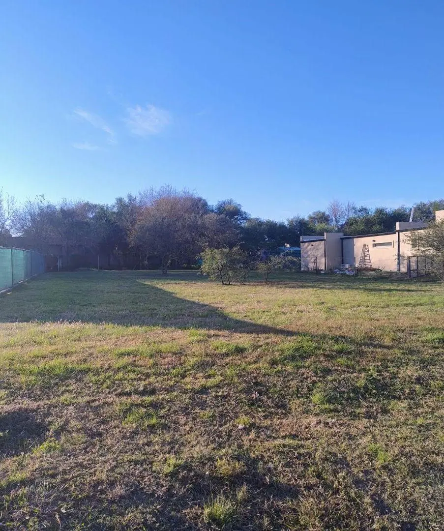 LOTE EN VENTA 1000M2 EN B° LA CERCANIA MENDIOLAZA!!! 3