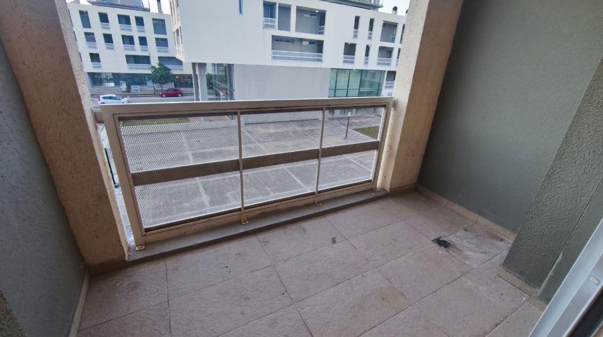 Foto de ALQUILO DPTO 1 DORM. CON COCHERA B°LICEO PROCREAR!!!!!, imagen 5
