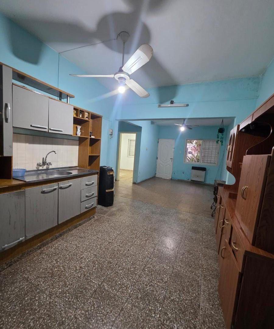 Foto de CASA +DPTO EN VENTA B° PATRICIOS A REMODELAR, IDEAL INVERSOR!!!!, imagen 4