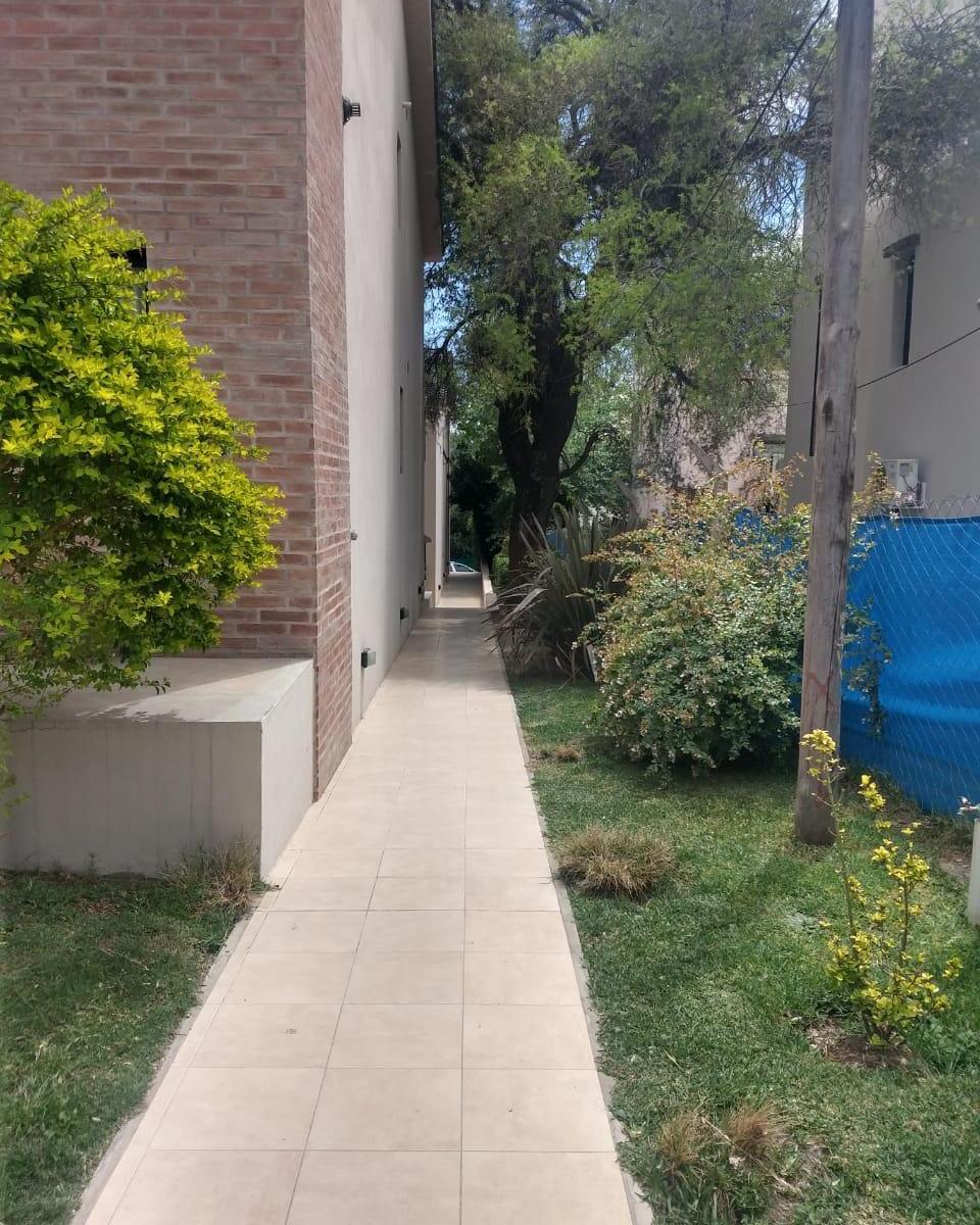 OPORTUNIDAD DEPARTAMENTO EN VILLA ALLENDE