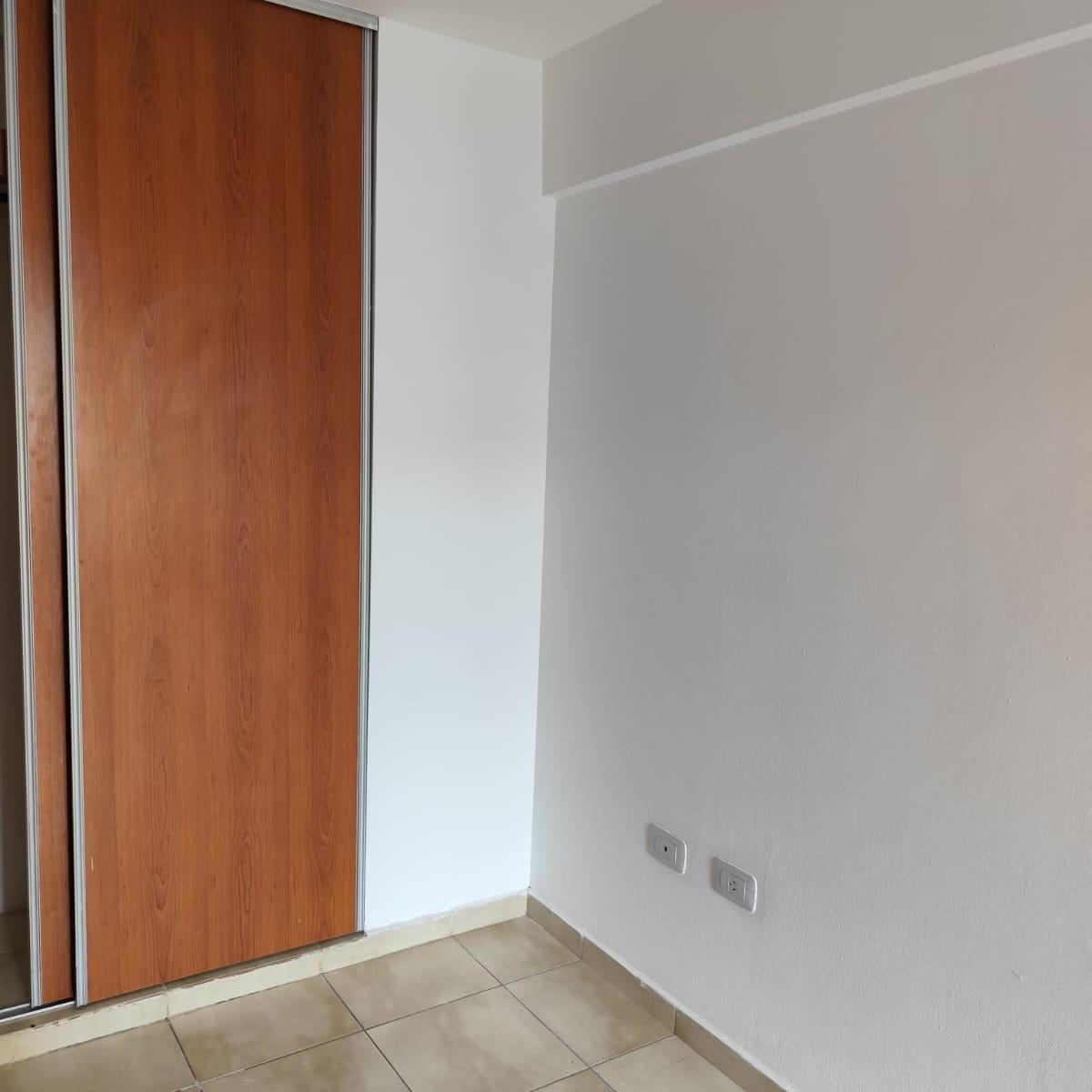 Se Vende Departamento en 2do Piso de 1 Dormitorio 2