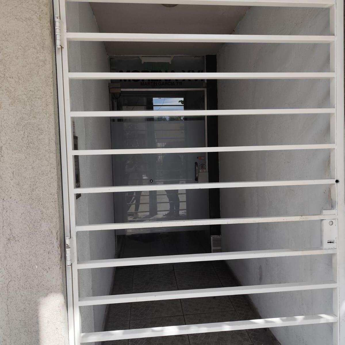Se Vende Departamento en 2do Piso de 1 Dormitorio 3