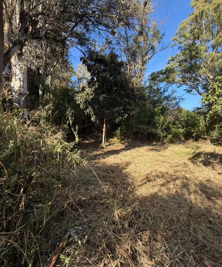 Se VENDE terreno en excelente ubicación 4